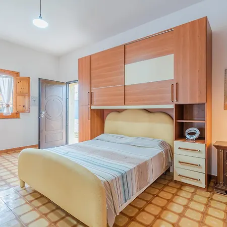 Andreina Apartment *